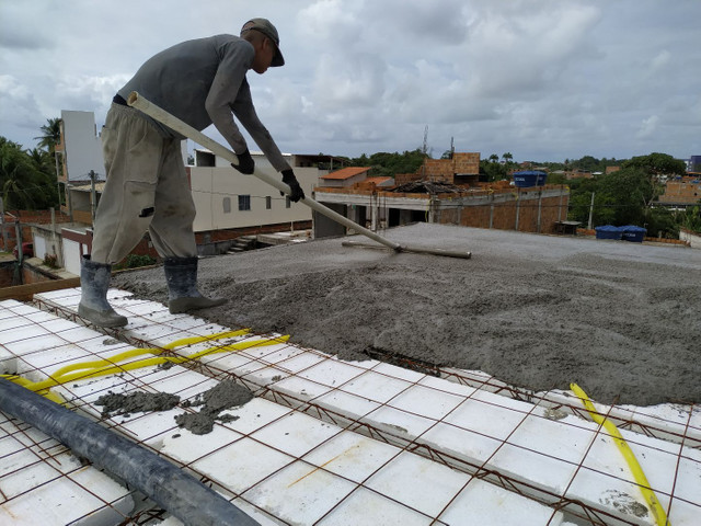 Locação de bomba de Concreto